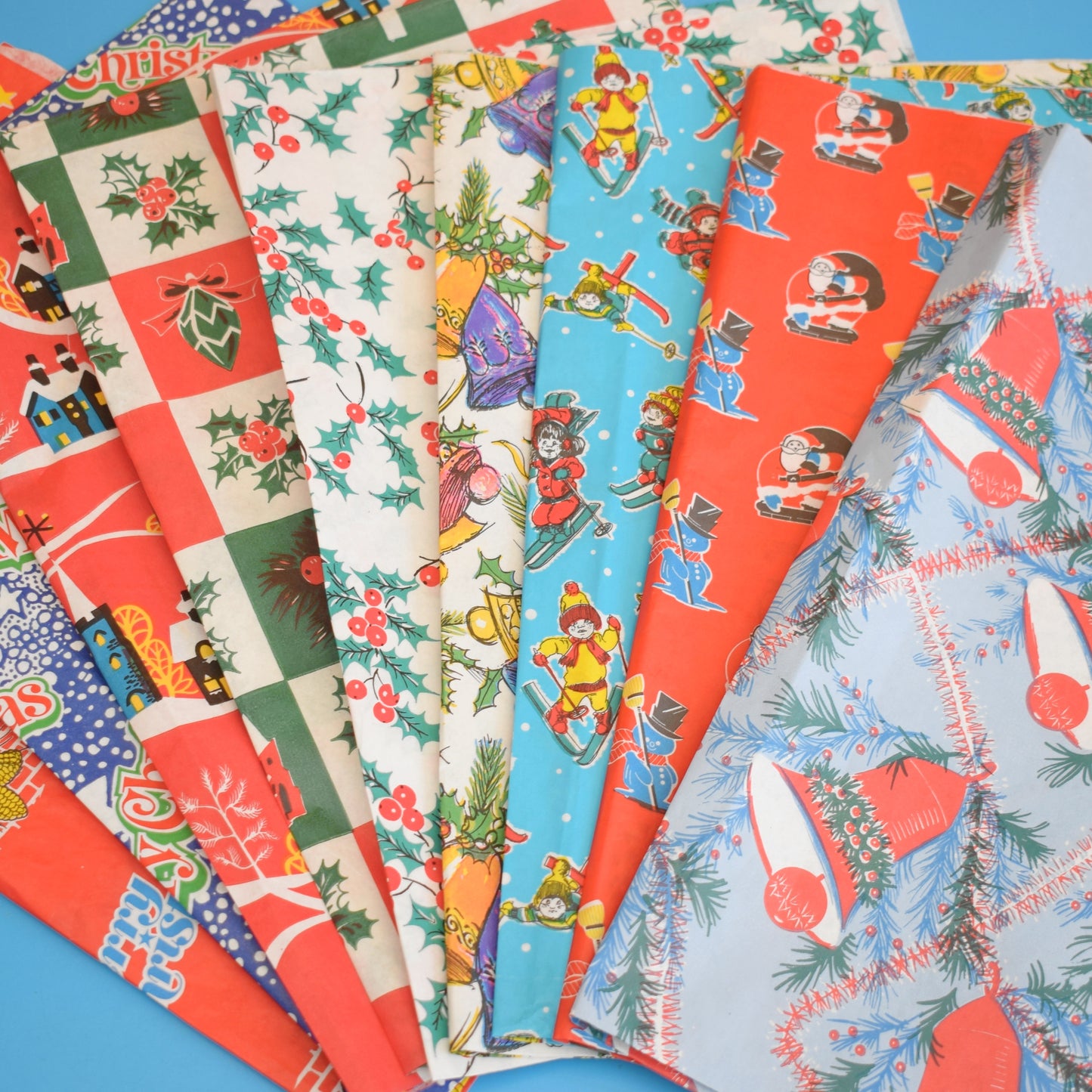 Vintage 1960s Christmas Wrapping Paper - Various Designs - Unused