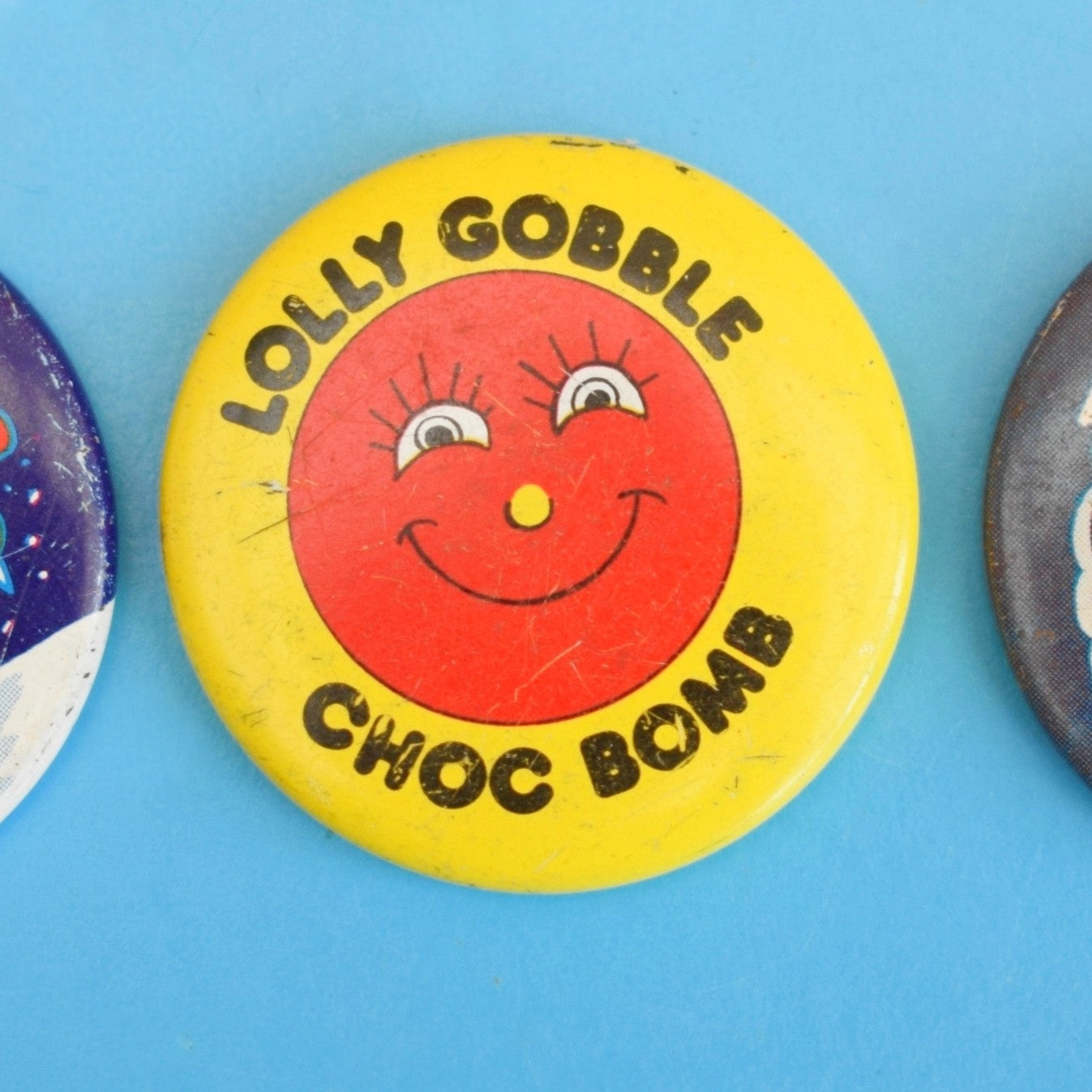 Vintage 1970s Metal Badges - Walls Ice Cream /  Birds Desserts / Tonibell