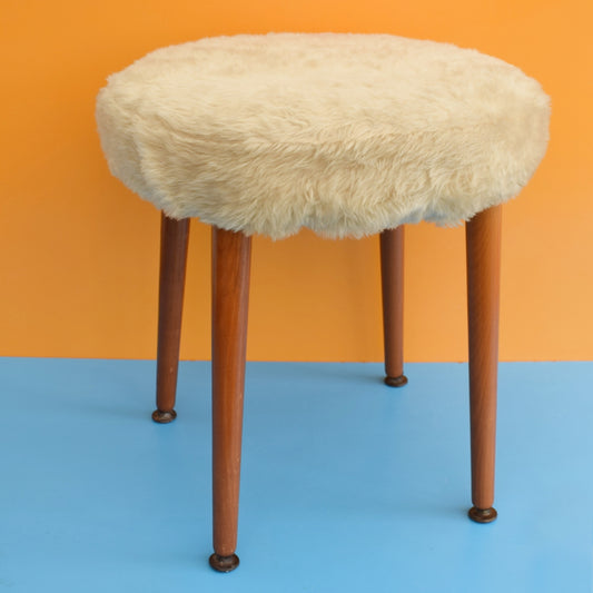 Vintage 1960s Fluffy Stool - Gordon The Gofer Beige