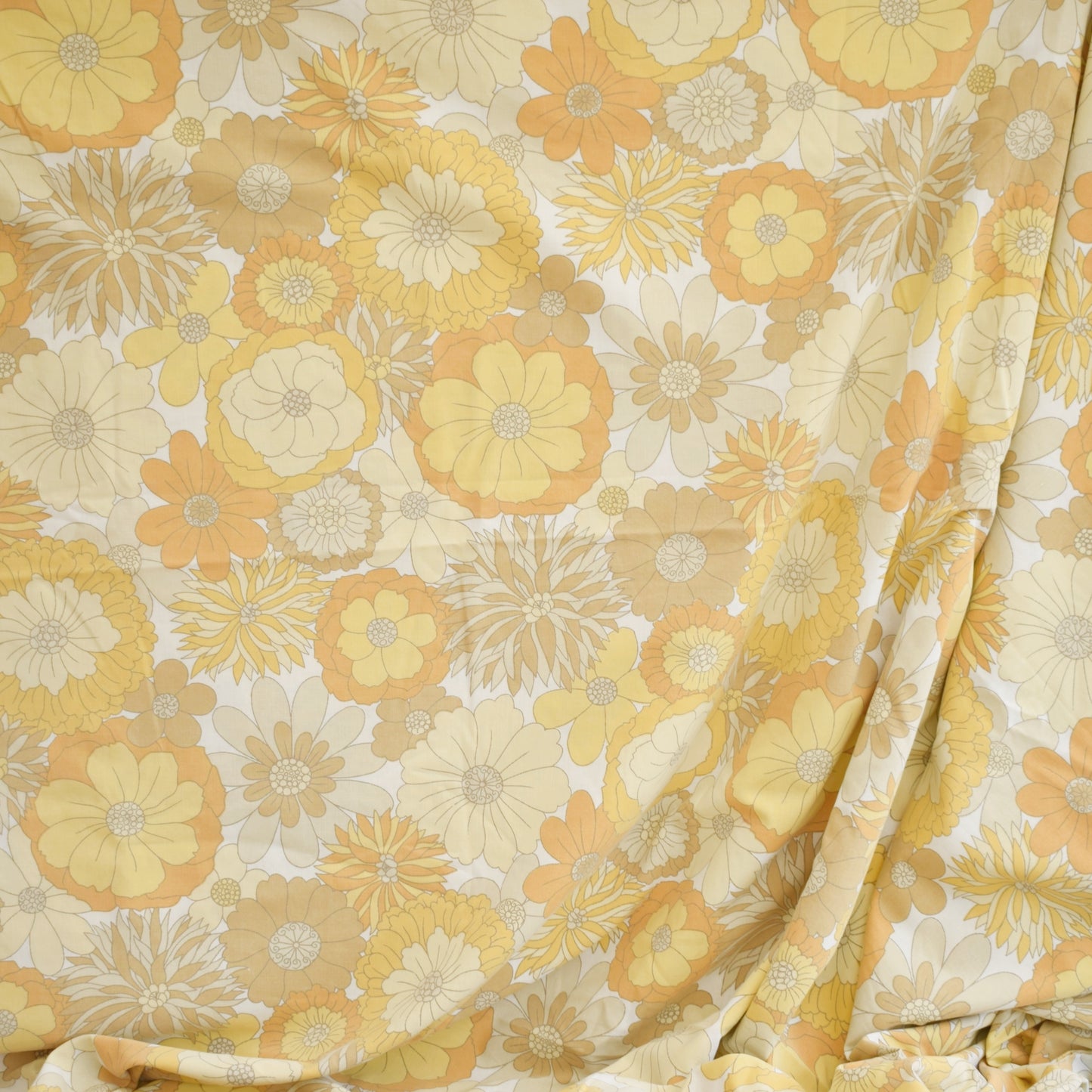 Vintage 1970s Bed Cover/Duvet - M&S - Flower Power - Yellow