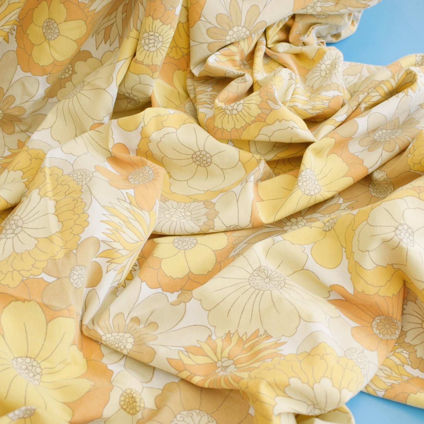 Vintage 1970s Bed Cover/Duvet - M&S - Flower Power - Yellow