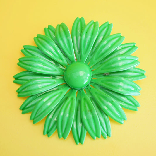 Vintage 1970s Enamel Brooch Pin - Flower Design, Bright Green
