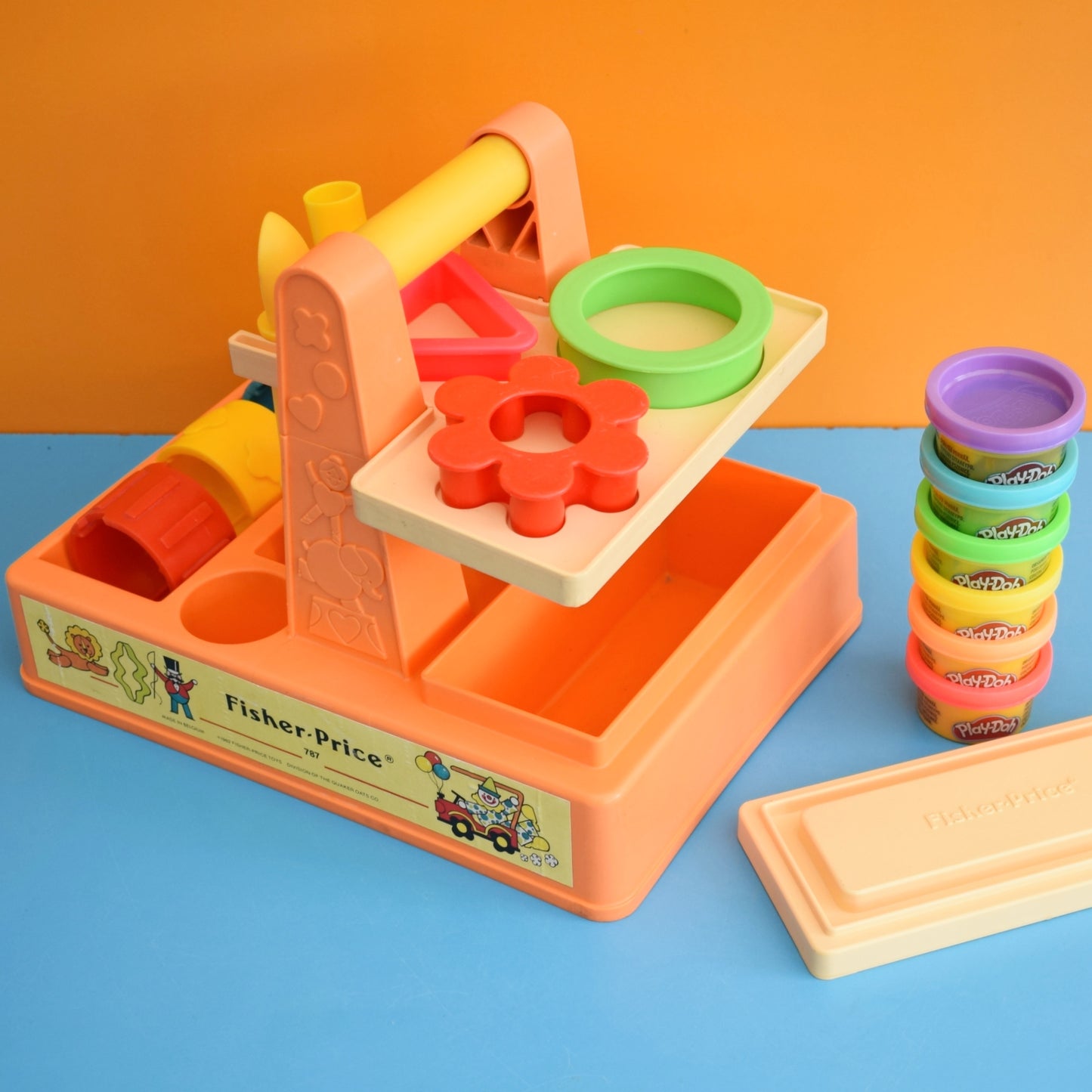 Vintage 1980s Fisher Price Play Modeling Set .