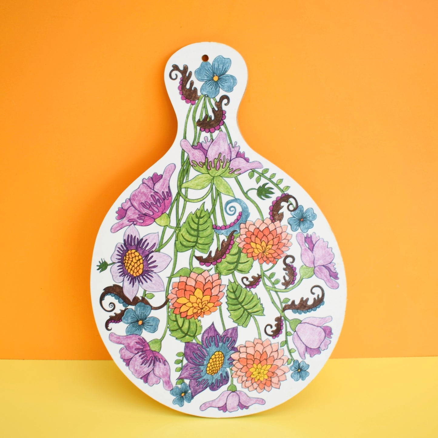 Vintage 1970s Pretty Flower Chopping Board - Purple Flowers