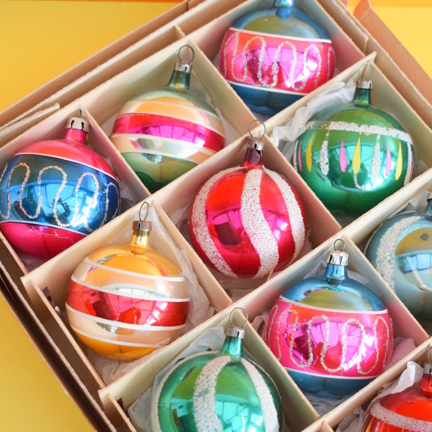 Vintage 1970s Glass Christmas Baubles - Larger - 12