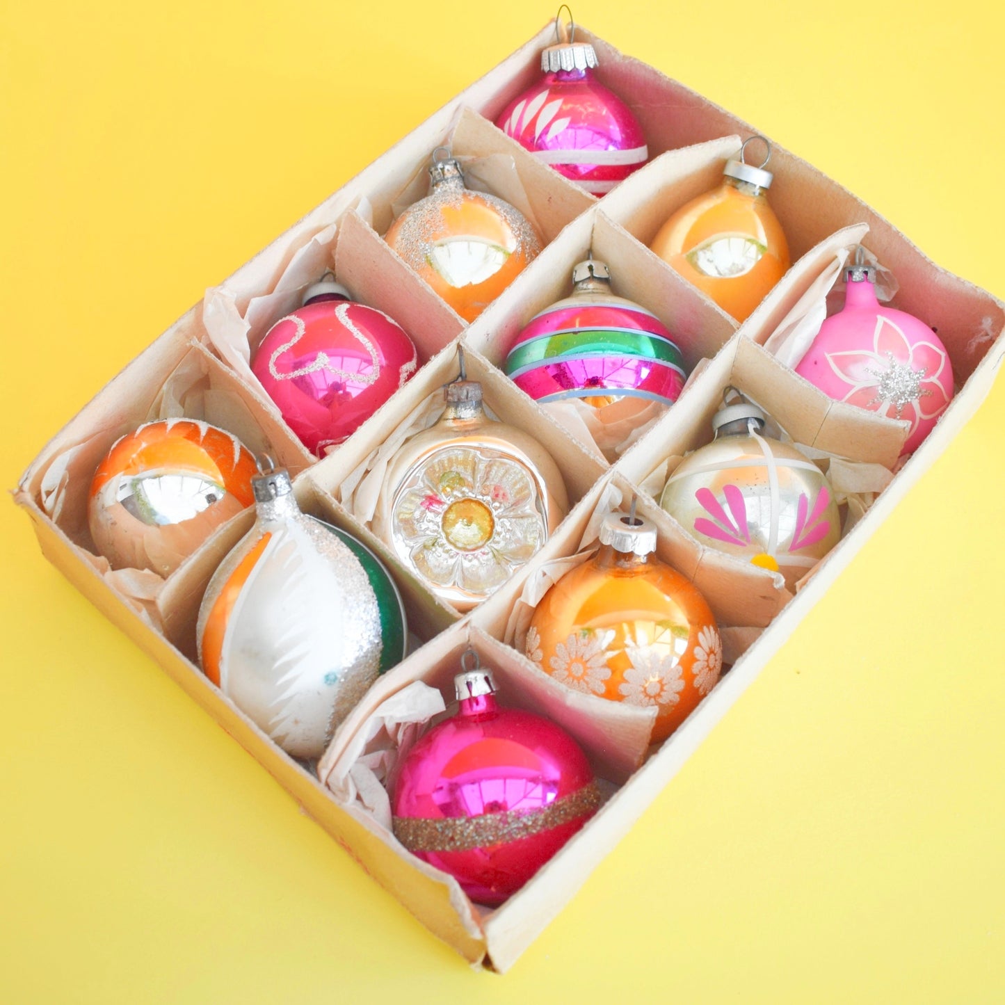 Vintage 1960s Glass Christmas Baubles - Medium -Pink & Gold x12