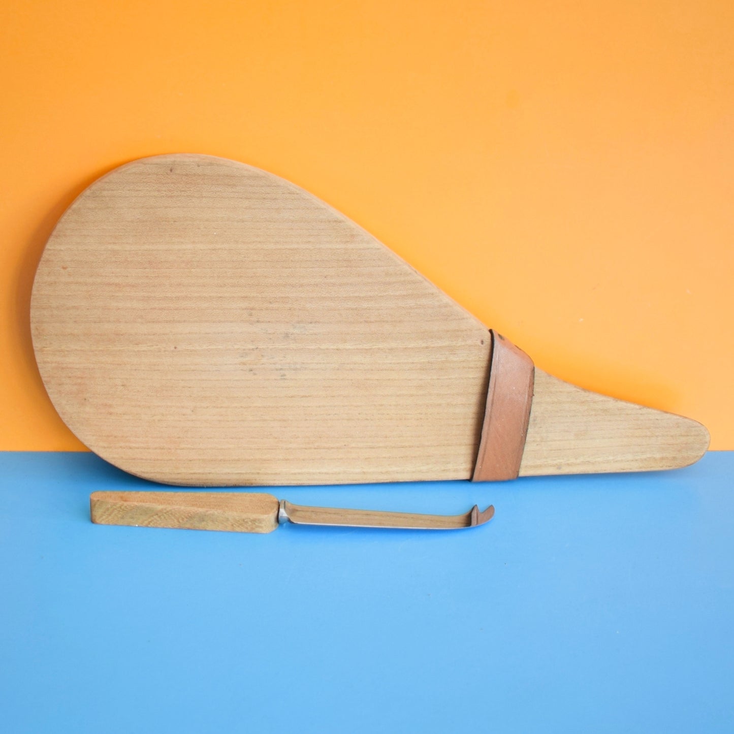 Vintage 1970s Cheese Board / Knife - Wooden