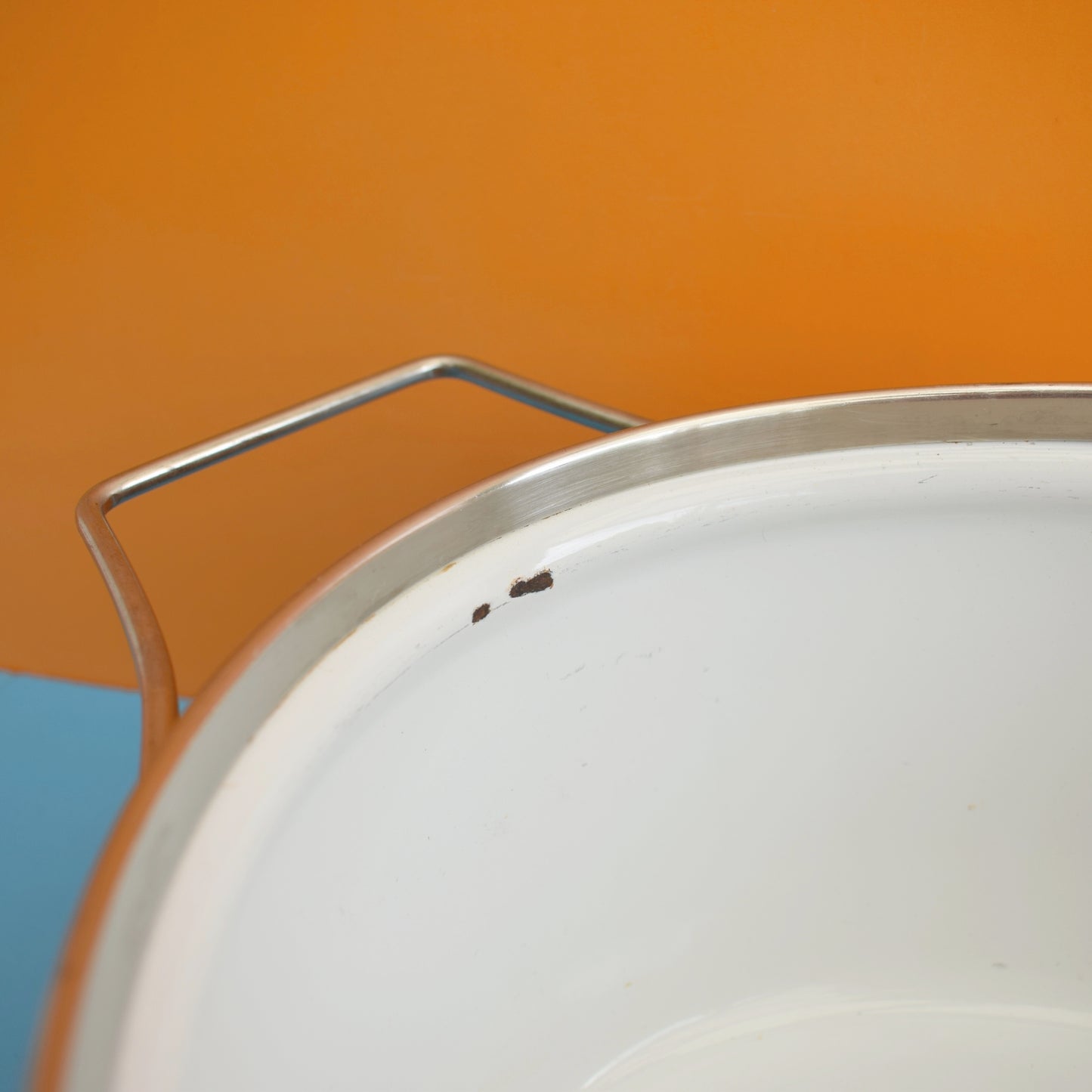 Vintage 1960s Enamel Casserole - Siltal Italy - Yellow & Brown Design