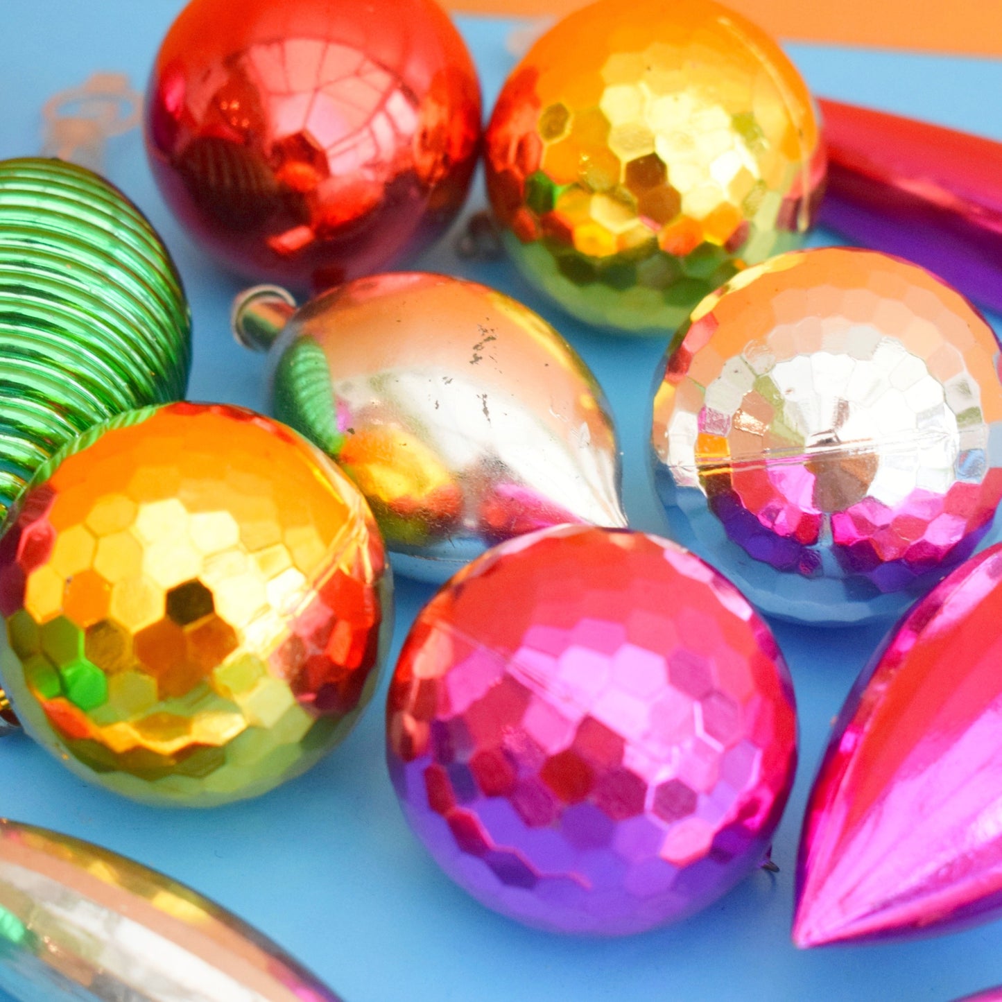 Vintage 1970s Plastic Christmas Mixed Decs - Disco/ Shapes x27