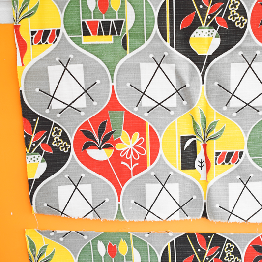 Vintage 1950s Atomic Fabric - Classic Design