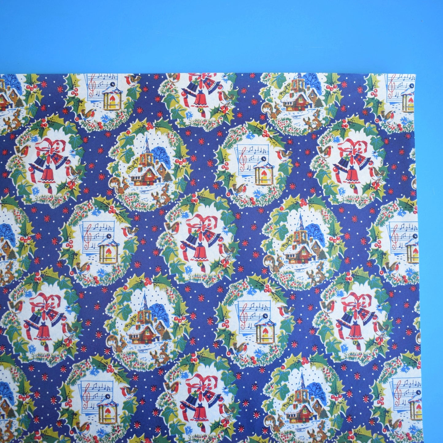 Vintage 1970s Christmas Wrapping Paper - Mixed single Sheets