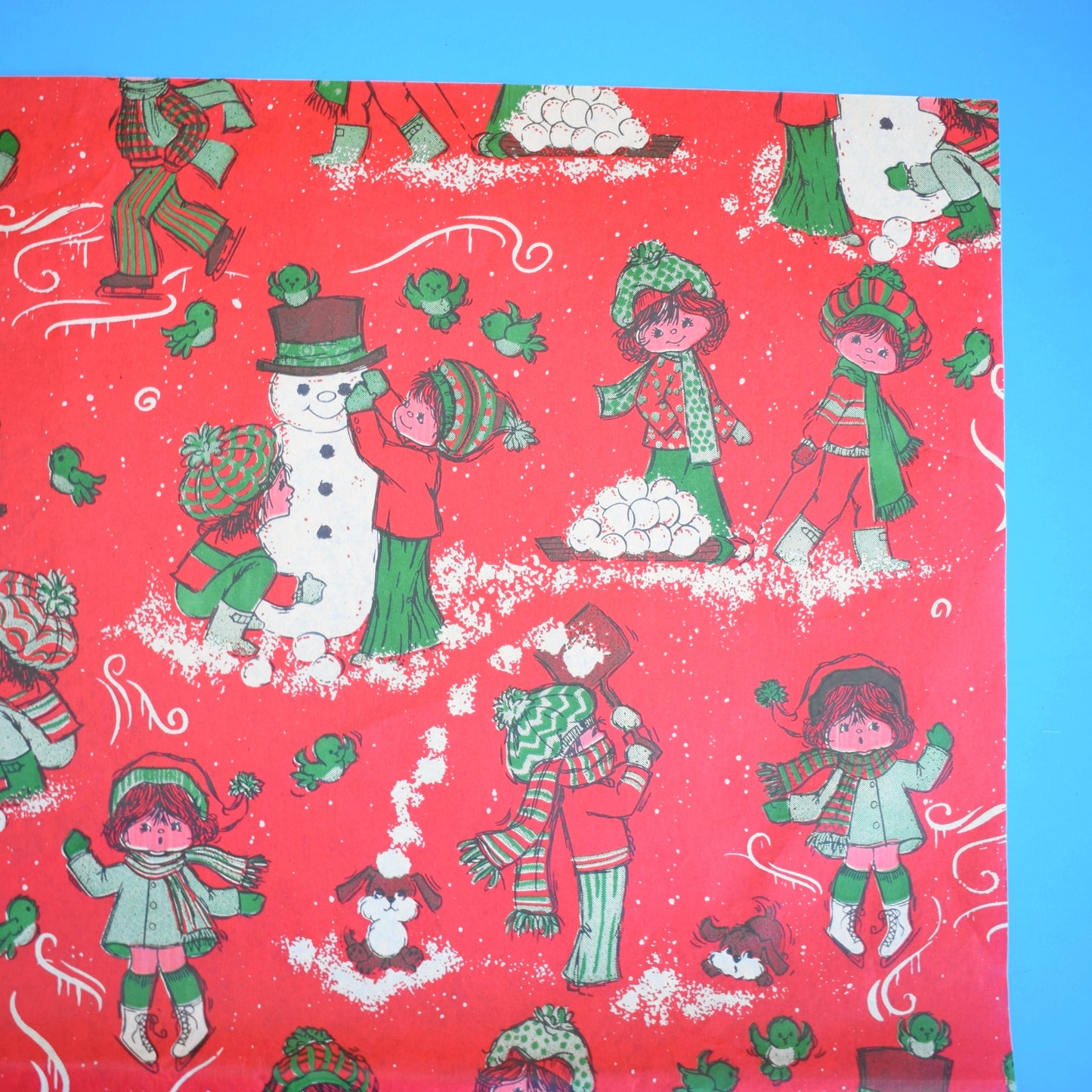 Vintage 1970s Christmas Wrapping Paper - Mixed single Sheets