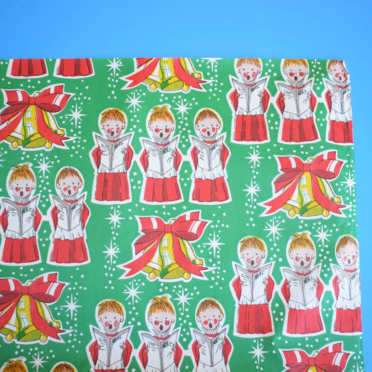 Vintage 1970s Christmas Wrapping Paper - Mixed single Sheets