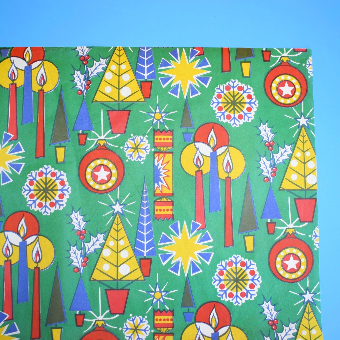 Vintage 1970s Christmas Wrapping Paper - Mixed single Sheets