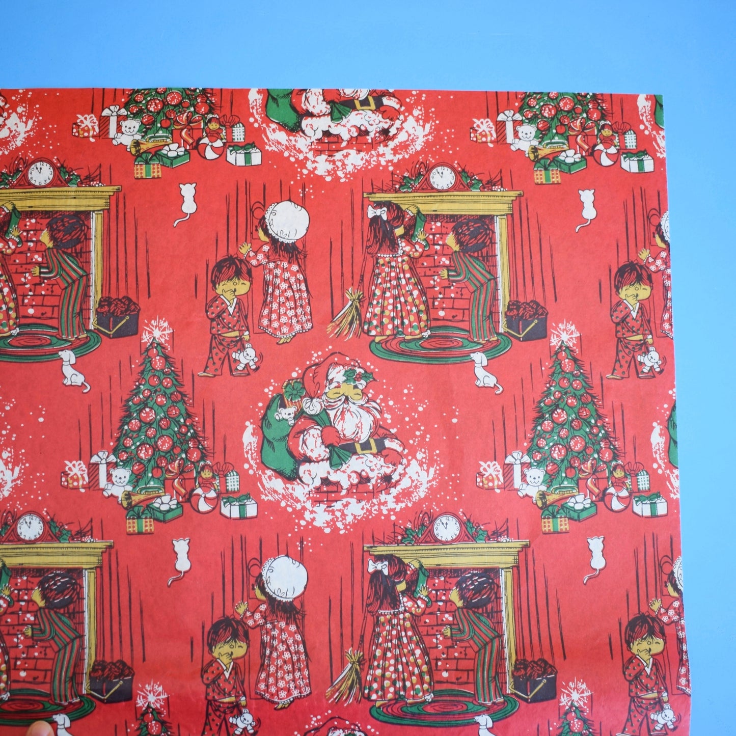 Vintage 1970s Christmas Wrapping Paper - Mixed single Sheets