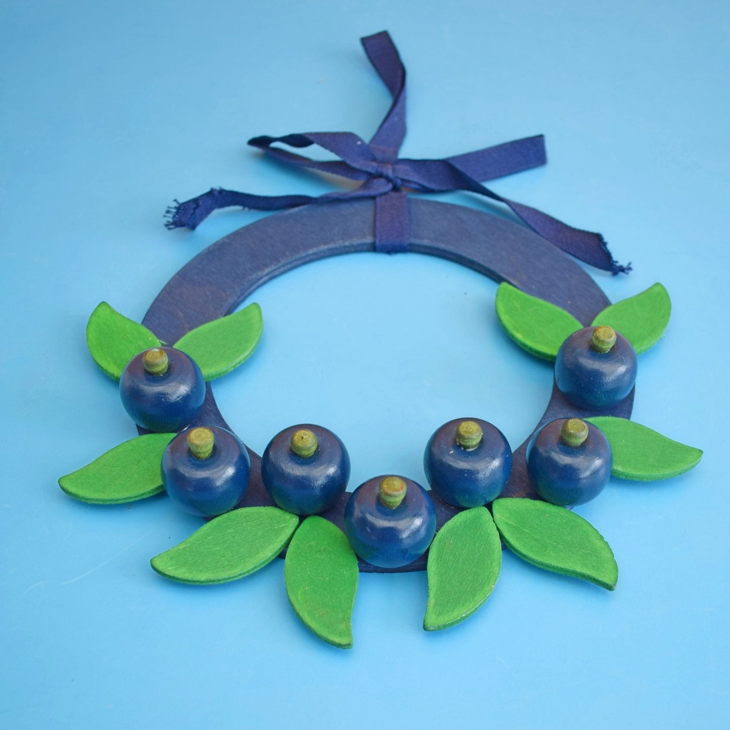 Vintage 1990s Wooden Bilberry Wreath - Swedish