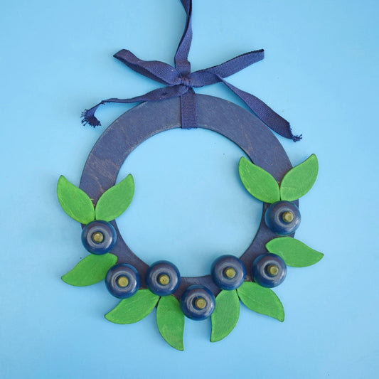 Vintage 1990s Wooden Bilberry Wreath - Swedish