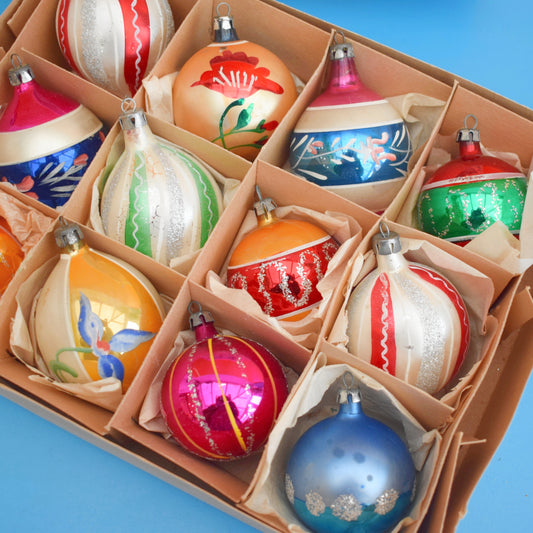 Vintage 1970s Glass Christmas Baubles - Medium - Mixed & lovely