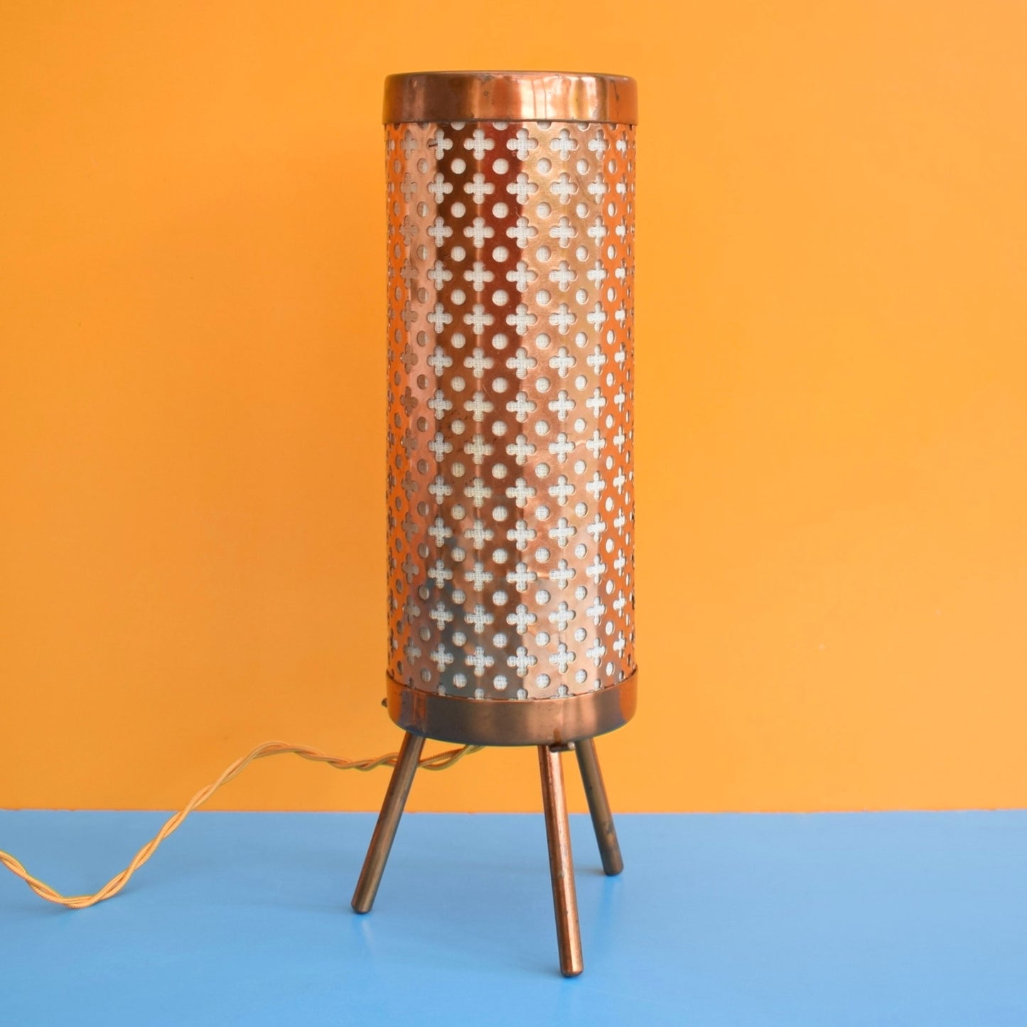 Vintage 1950s Atomic Copper Filigree Table Lamp .