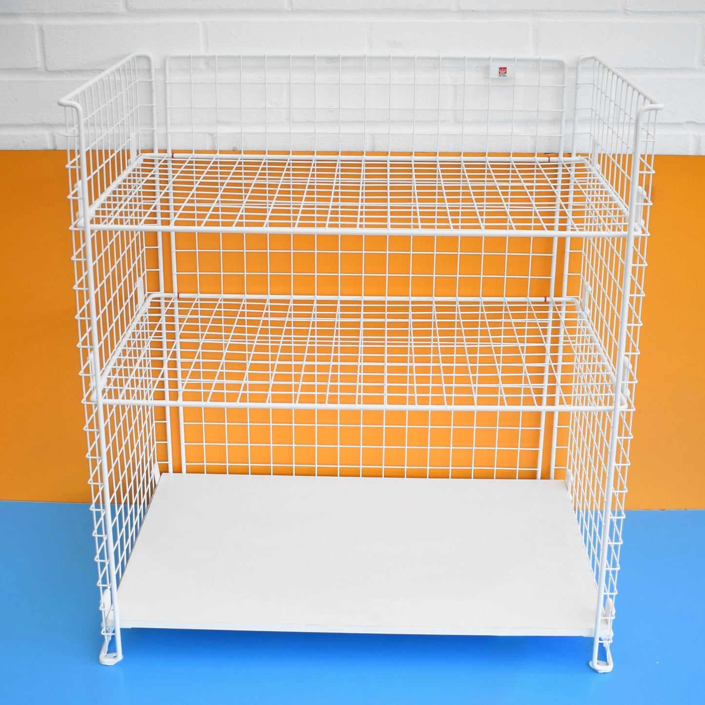 Vintage 1980s Wire Frame Shelving Unit / Plant / Display - White - Flat Packed