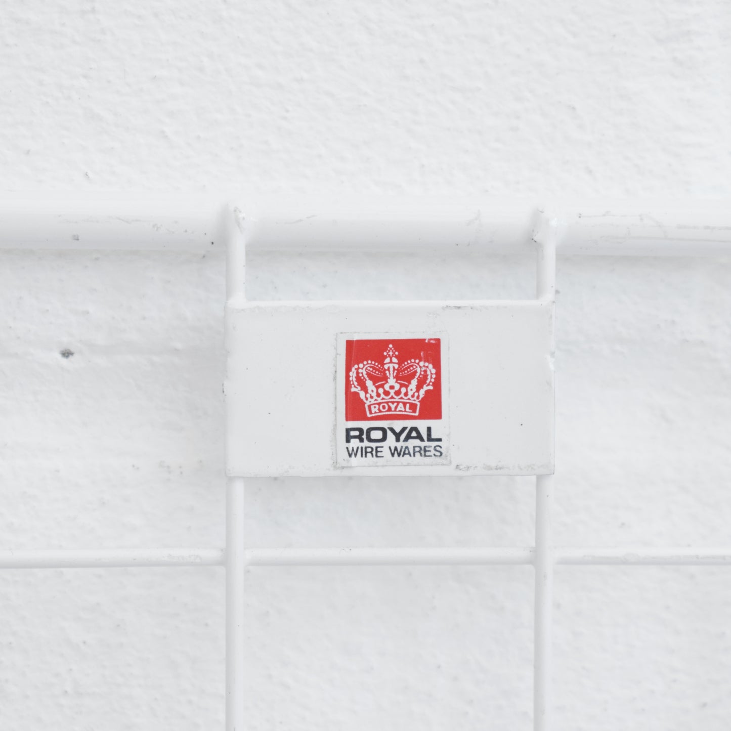 Vintage 1980s Wire Frame Shelving Unit / Plant / Display - White - Flat Packed