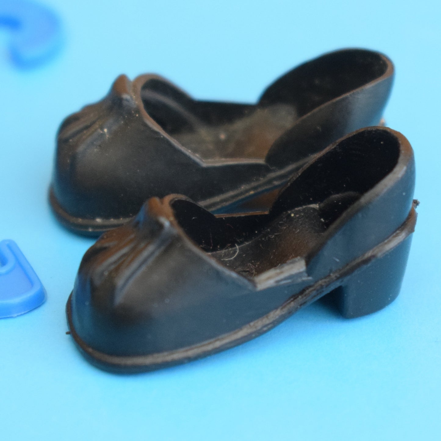 Vintage 1970s Sindy Doll Premiere Girl Set