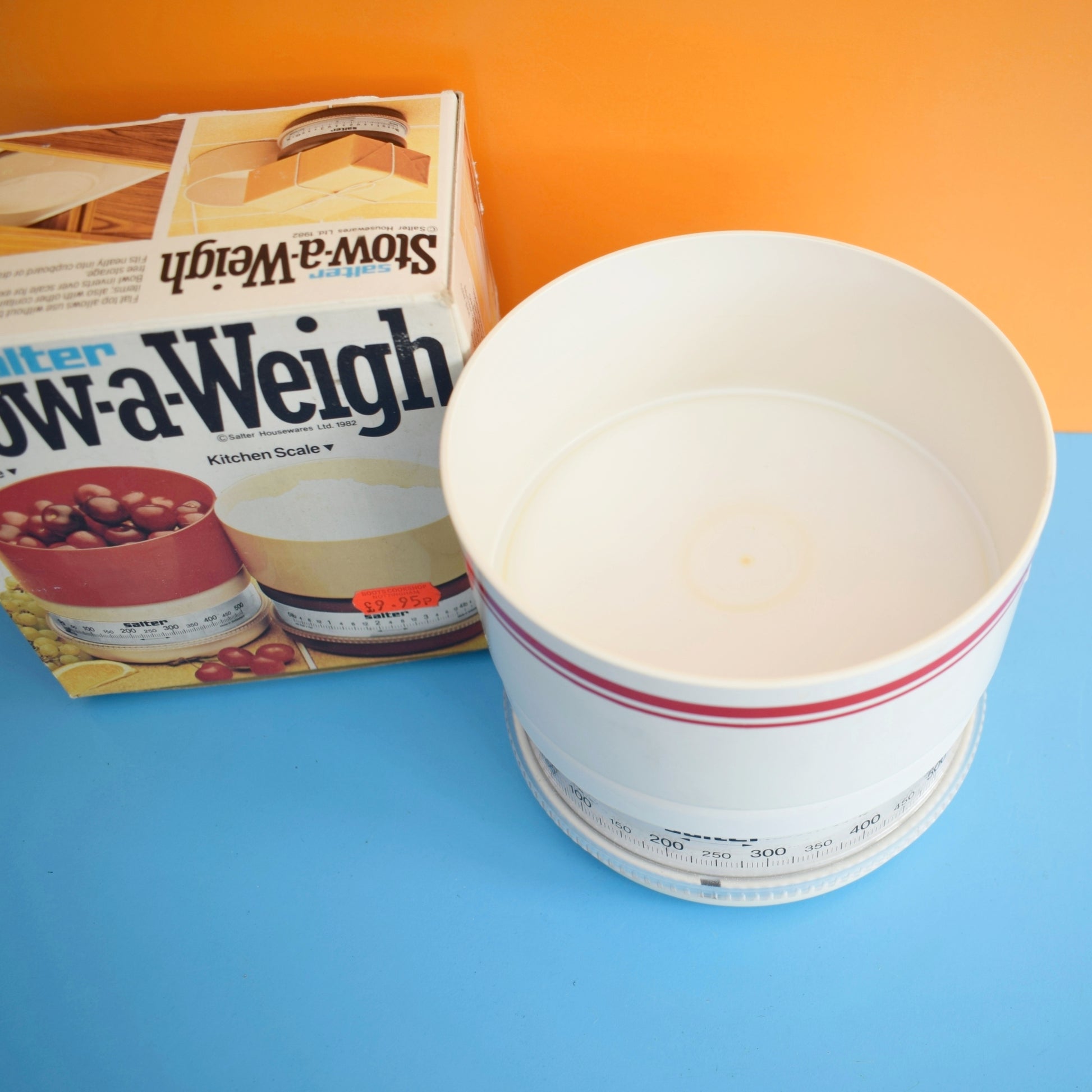 Vintage 1980s Salter Stow-A-Weigh Kitchen Scales - White & Red by Vintage