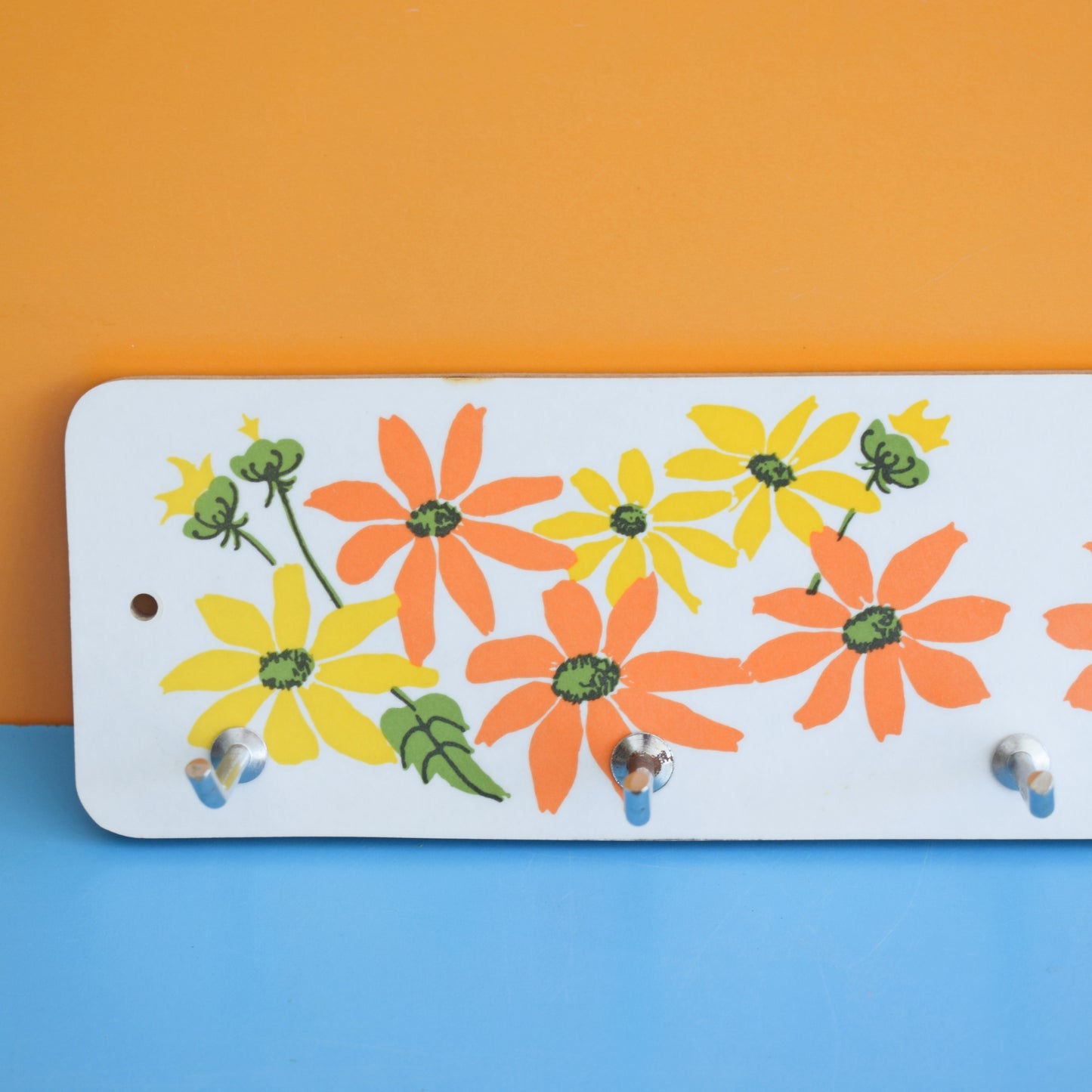 Vintage 1960s Taunton Vale Hooks - Orange Daisies