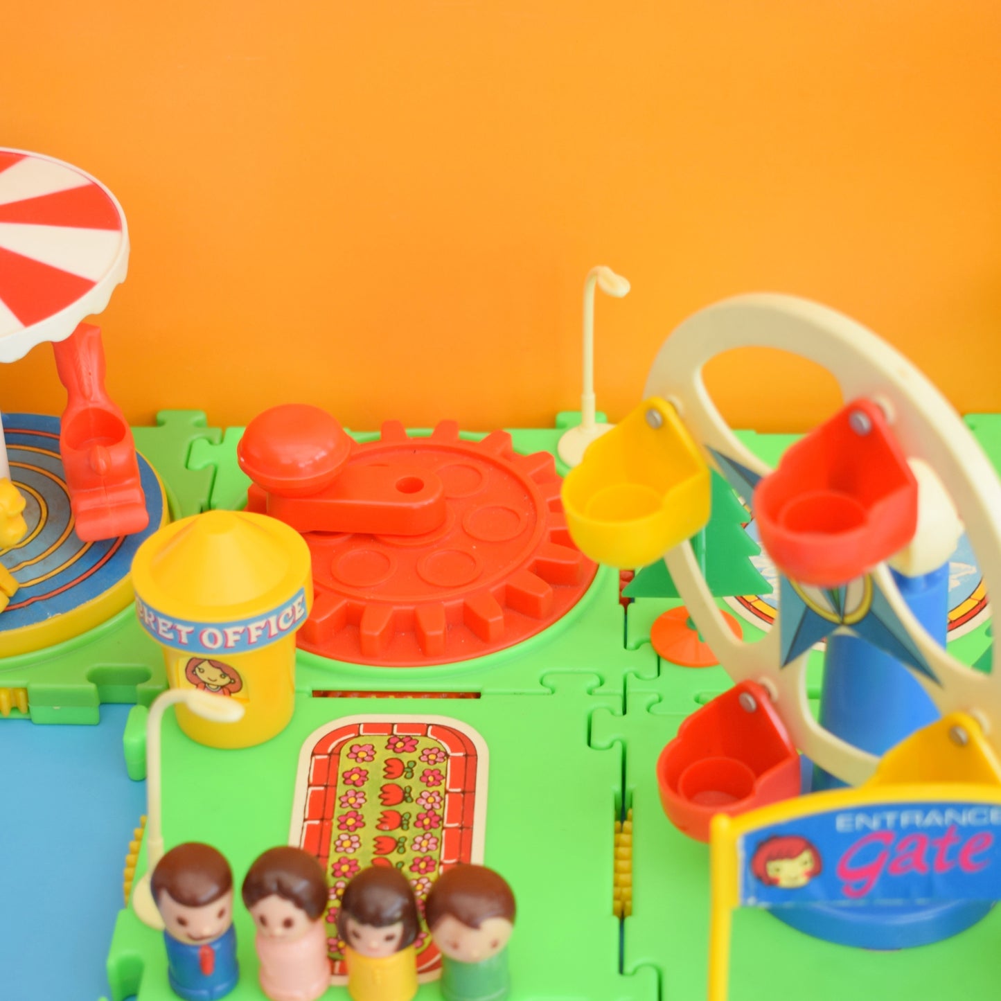 Vintage 1970s Merry-Go-Round - Fairground Set - Bandi