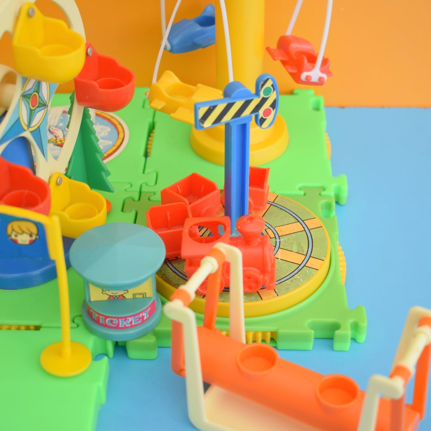 Vintage 1970s Merry-Go-Round - Fairground Set - Bandi