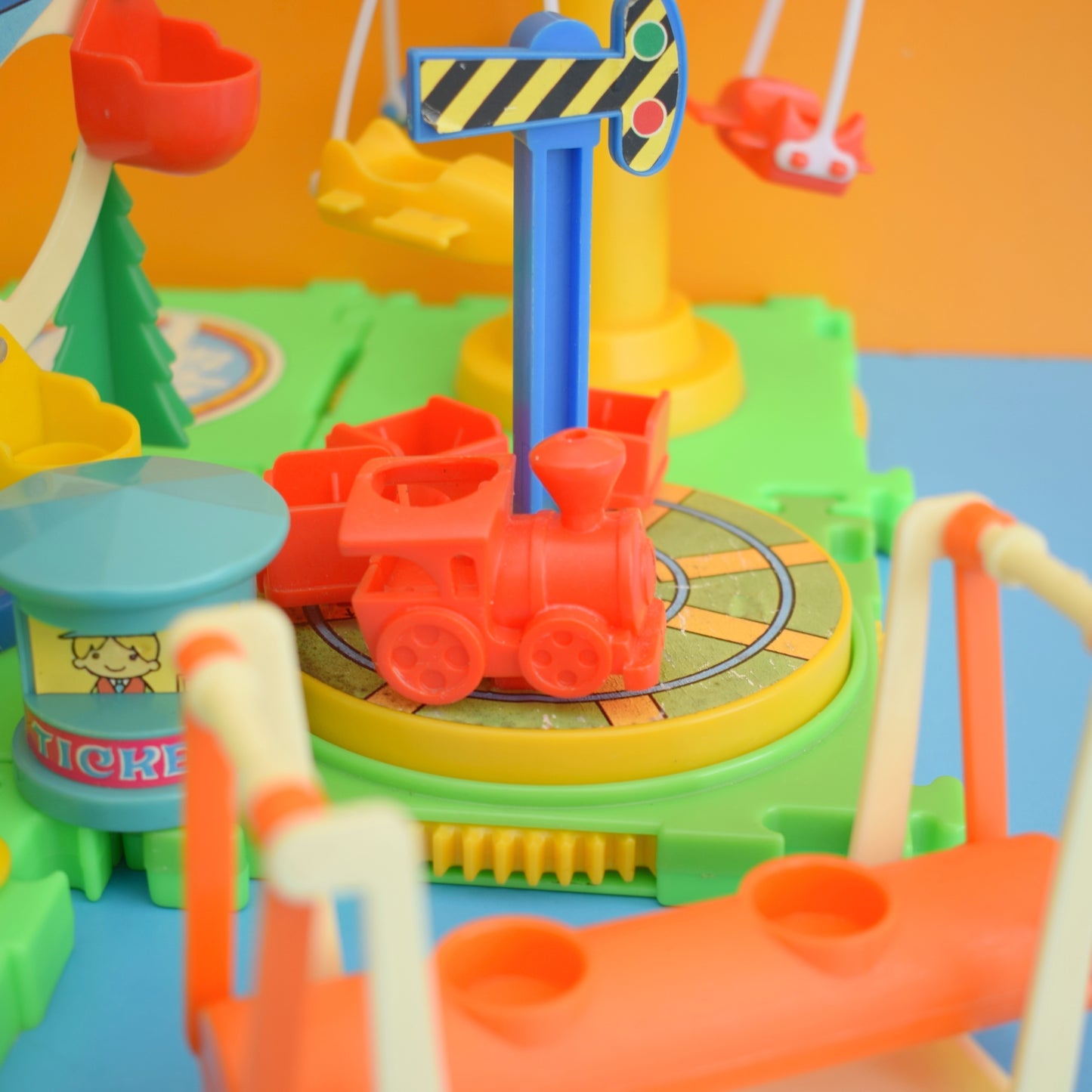 Vintage 1970s Merry-Go-Round - Fairground Set - Bandi