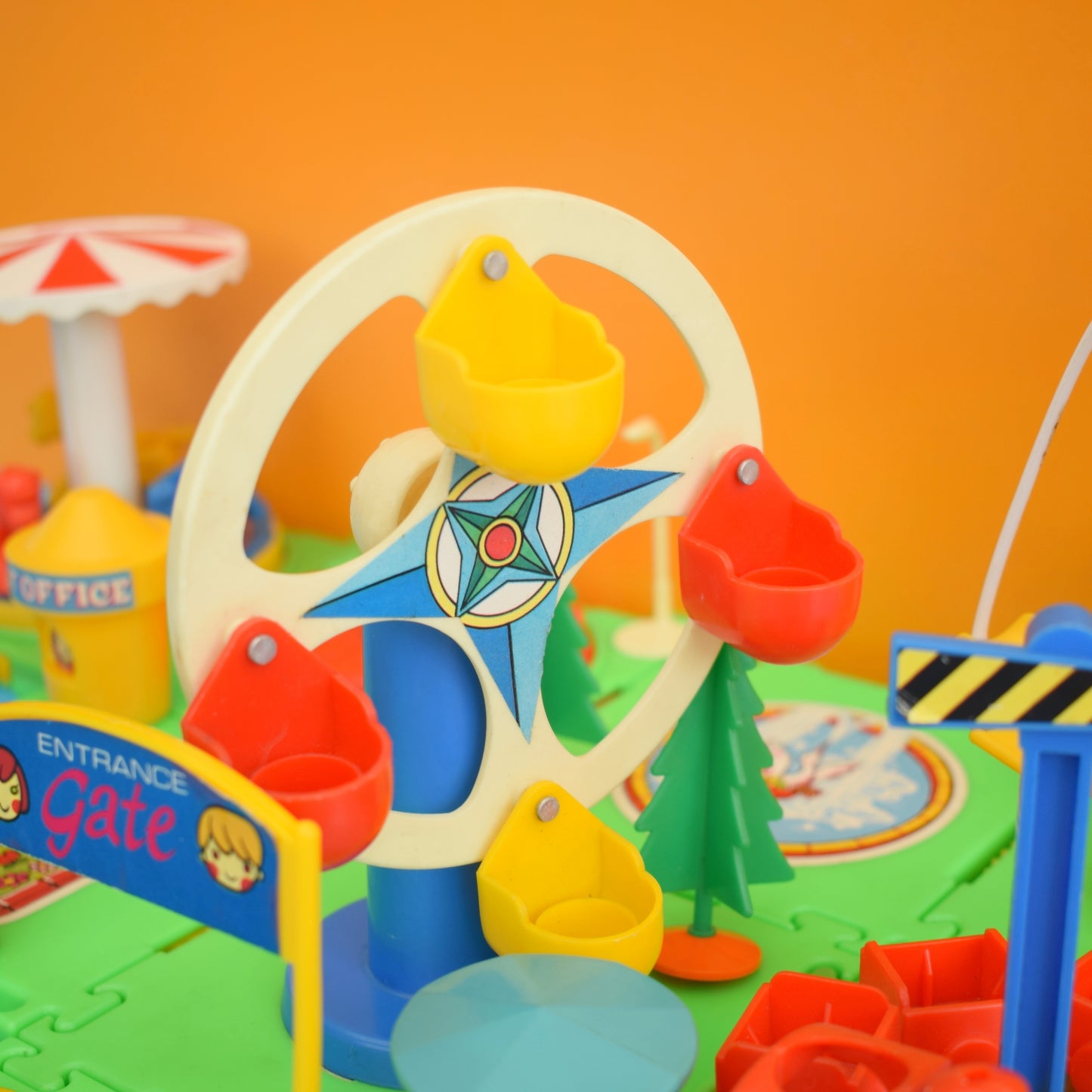 Vintage 1970s Merry-Go-Round - Fairground Set - Bandi