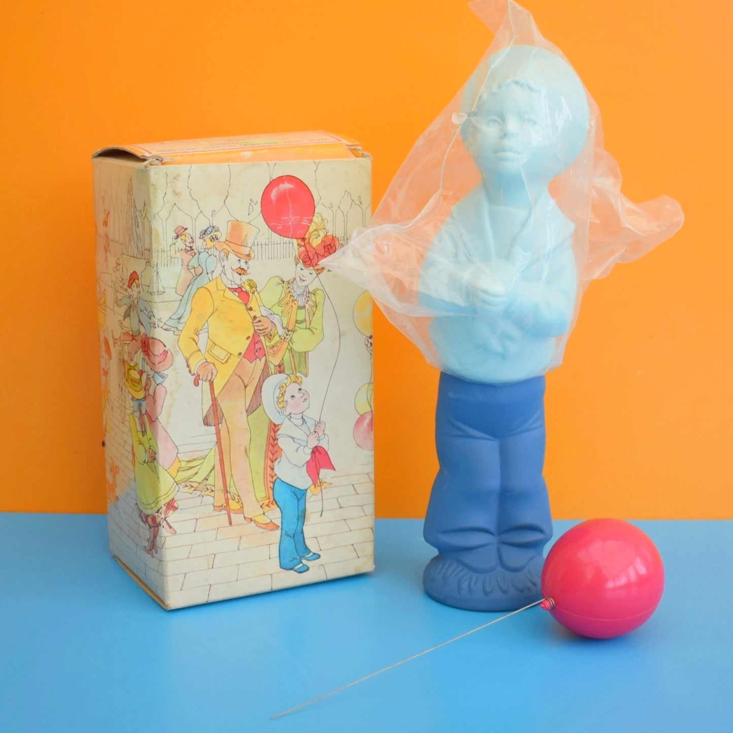 Vintage 1980s Avon - Fly A Balloon Cologne - Boxed