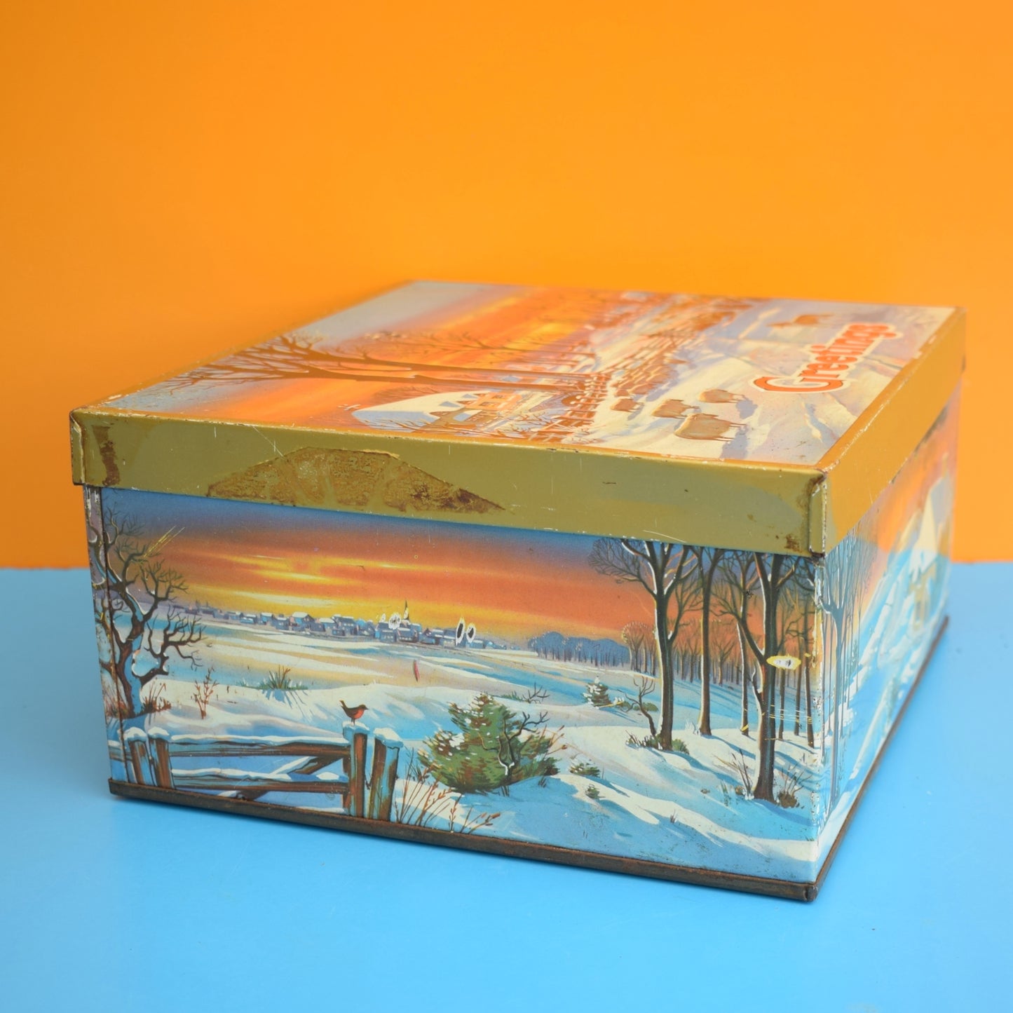Vintage 1950s Christmas Biscuit Tin - Snow Scene