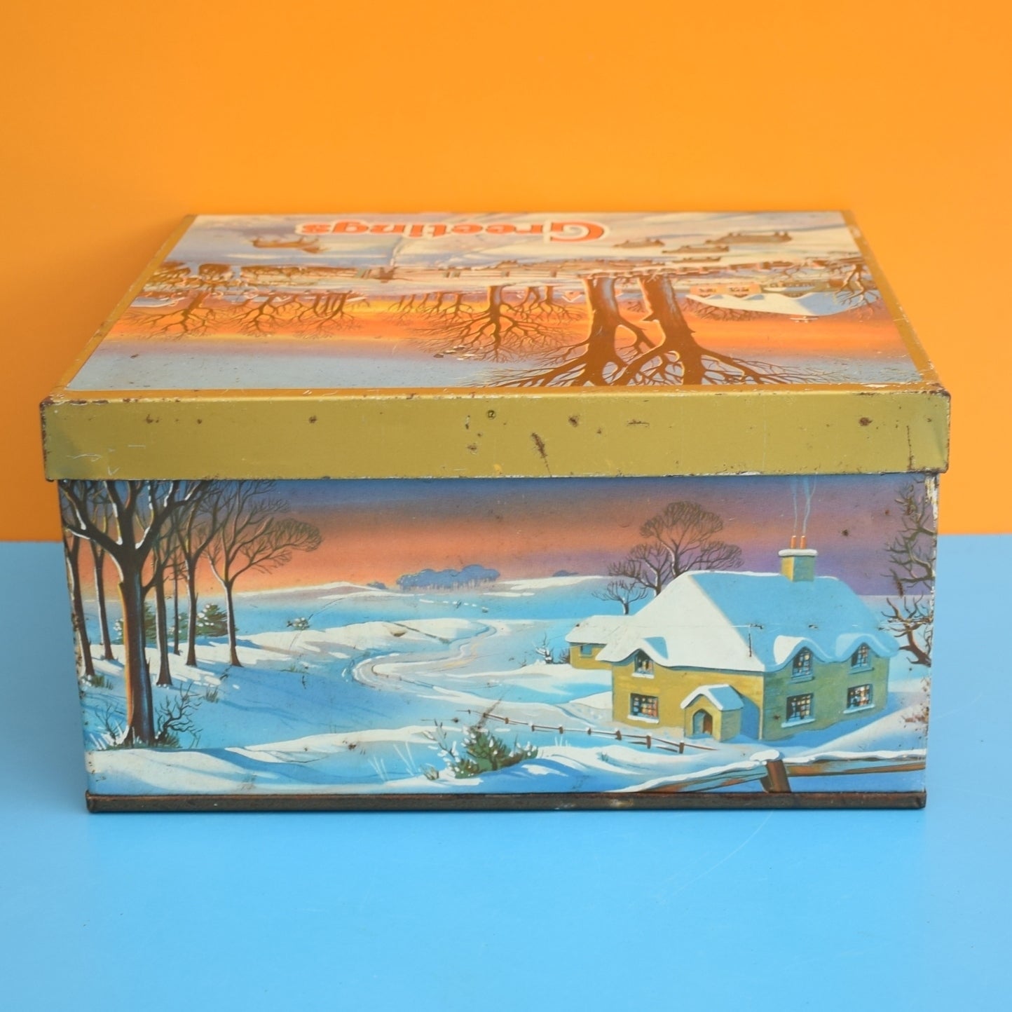 Vintage 1950s Christmas Biscuit Tin - Snow Scene