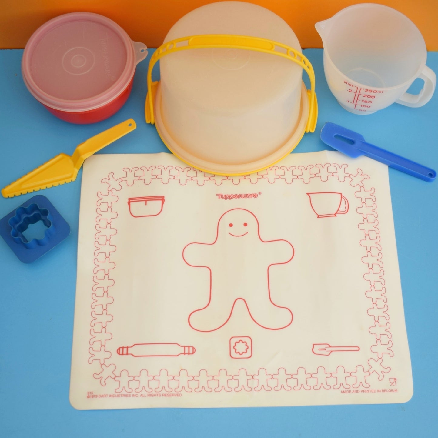 Vintage 1980s Tupperware Kids Set- Baking / Cooking