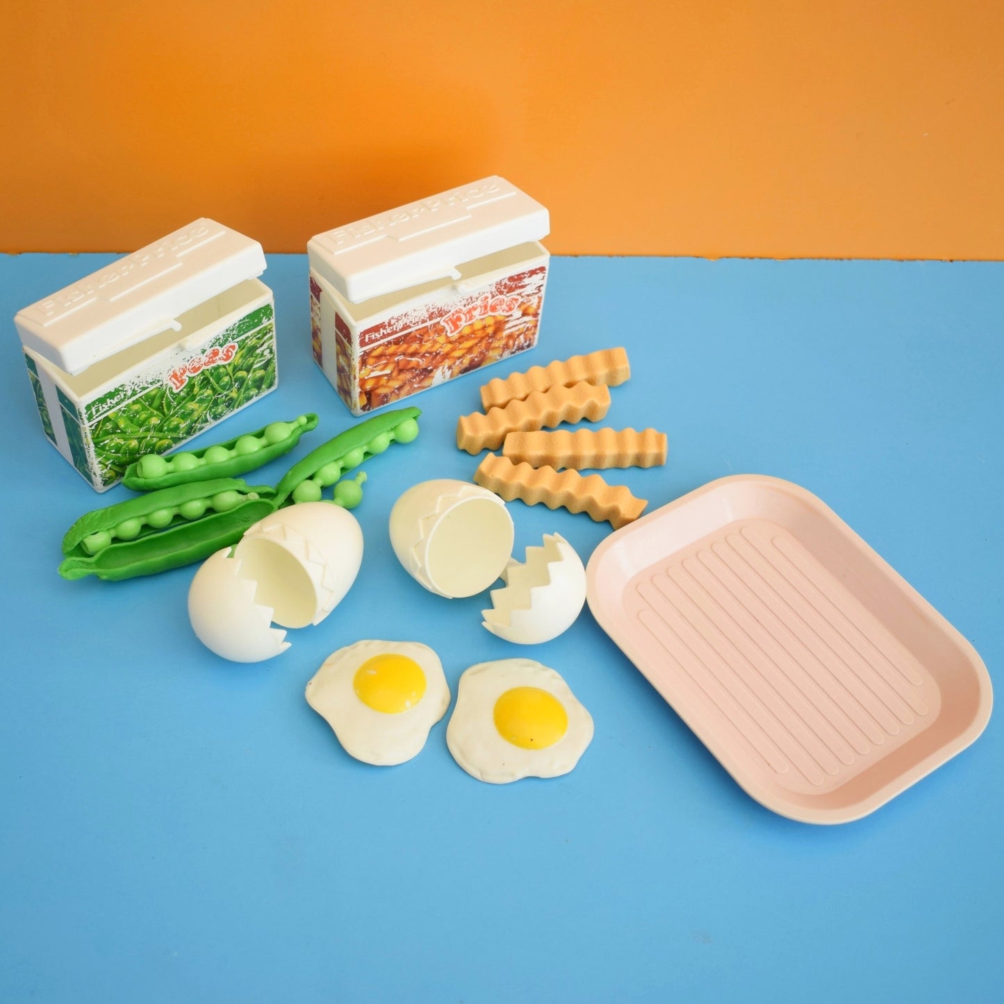 Vintage 1980s Fisher Price Play Food - Peas, Chips, Eggs  - Plastic
