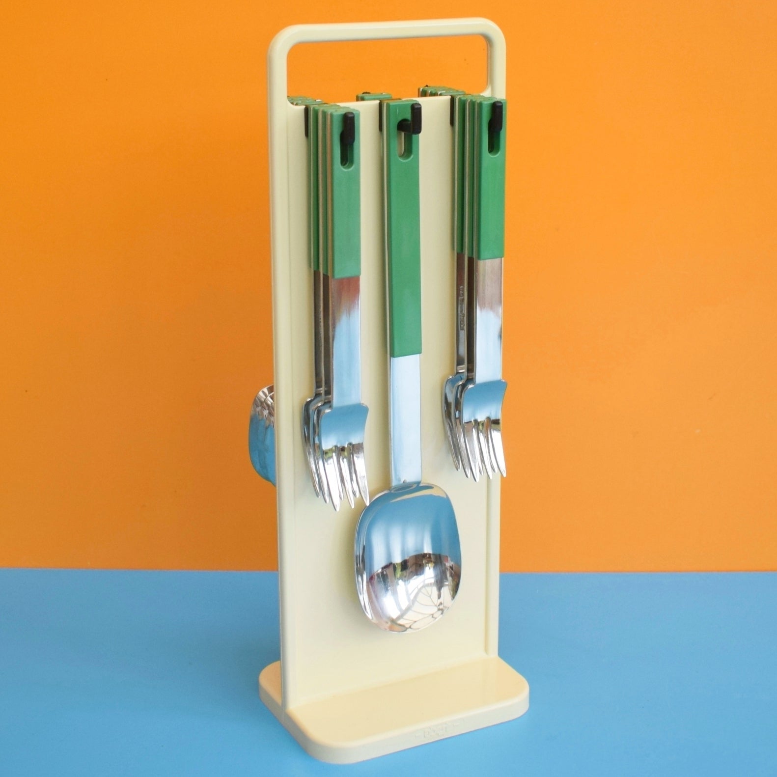 Vintage 1980s Italian Cutlery On Stand - Abert Nicrosil - ABS Plastic - Green by Vintage