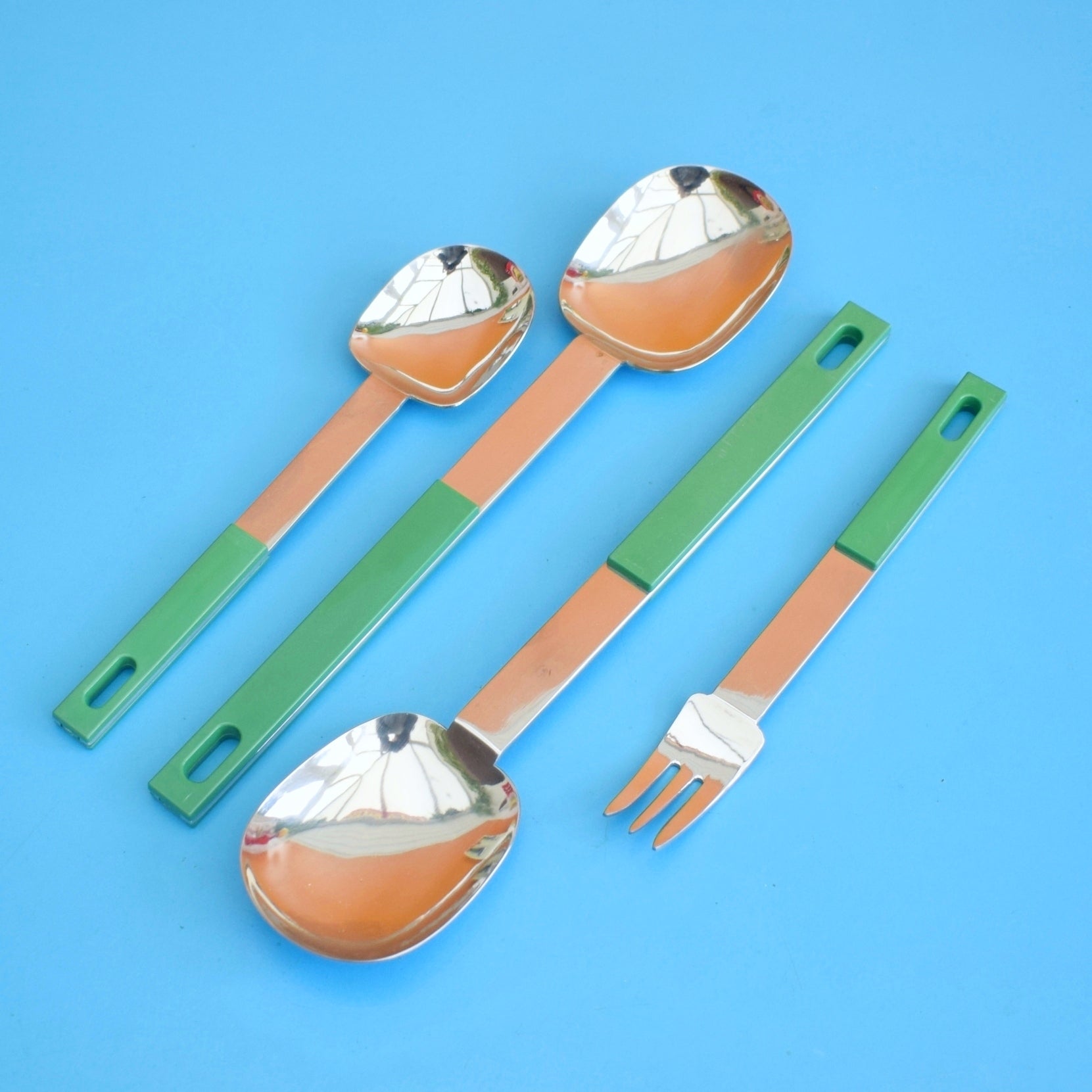Vintage 1980s Italian Cutlery On Stand - Abert Nicrosil - ABS Plastic - Green by Vintage