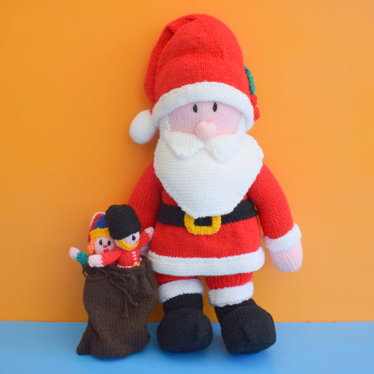 Vintage Knitted Santa / Father Christmas - Handmade (Jean Greenhowe)