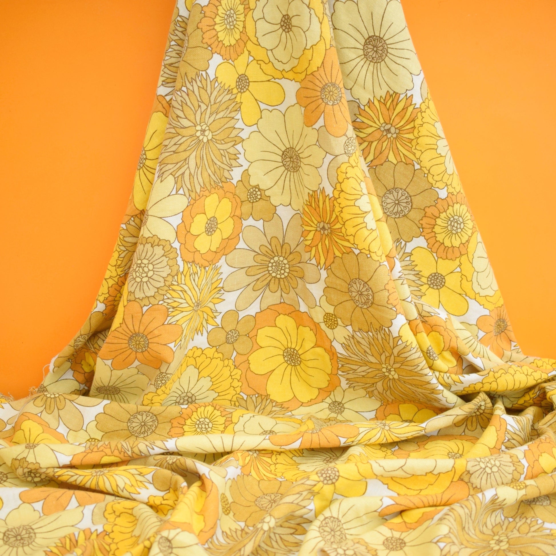 Vintage 1970s M&S Fabric - Yellow Flower Power by Pineapple Retro