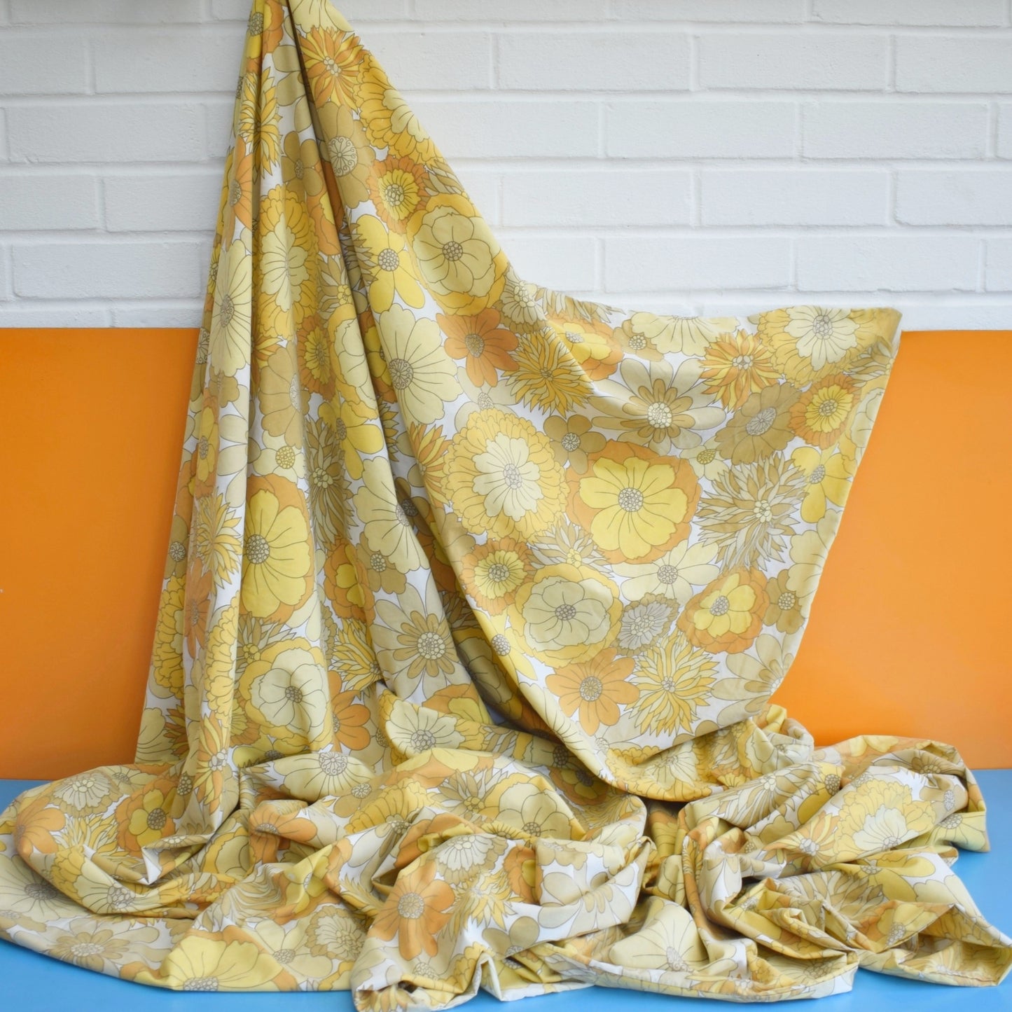 Vintage 1970s Duvet - M&S - Flower Power - Yellow - Double by Vintage