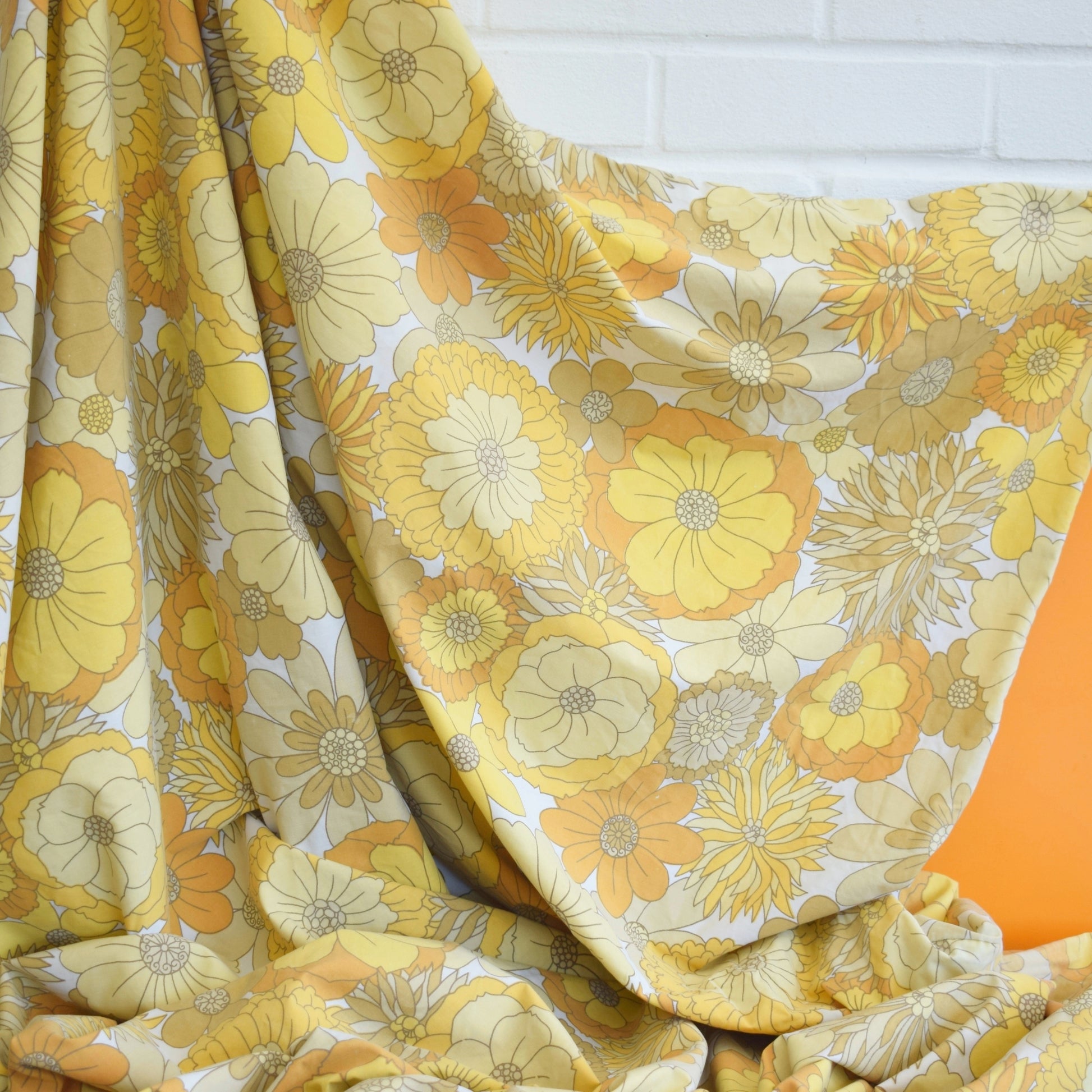 Vintage 1970s Duvet - M&S - Flower Power - Yellow - Double by Vintage