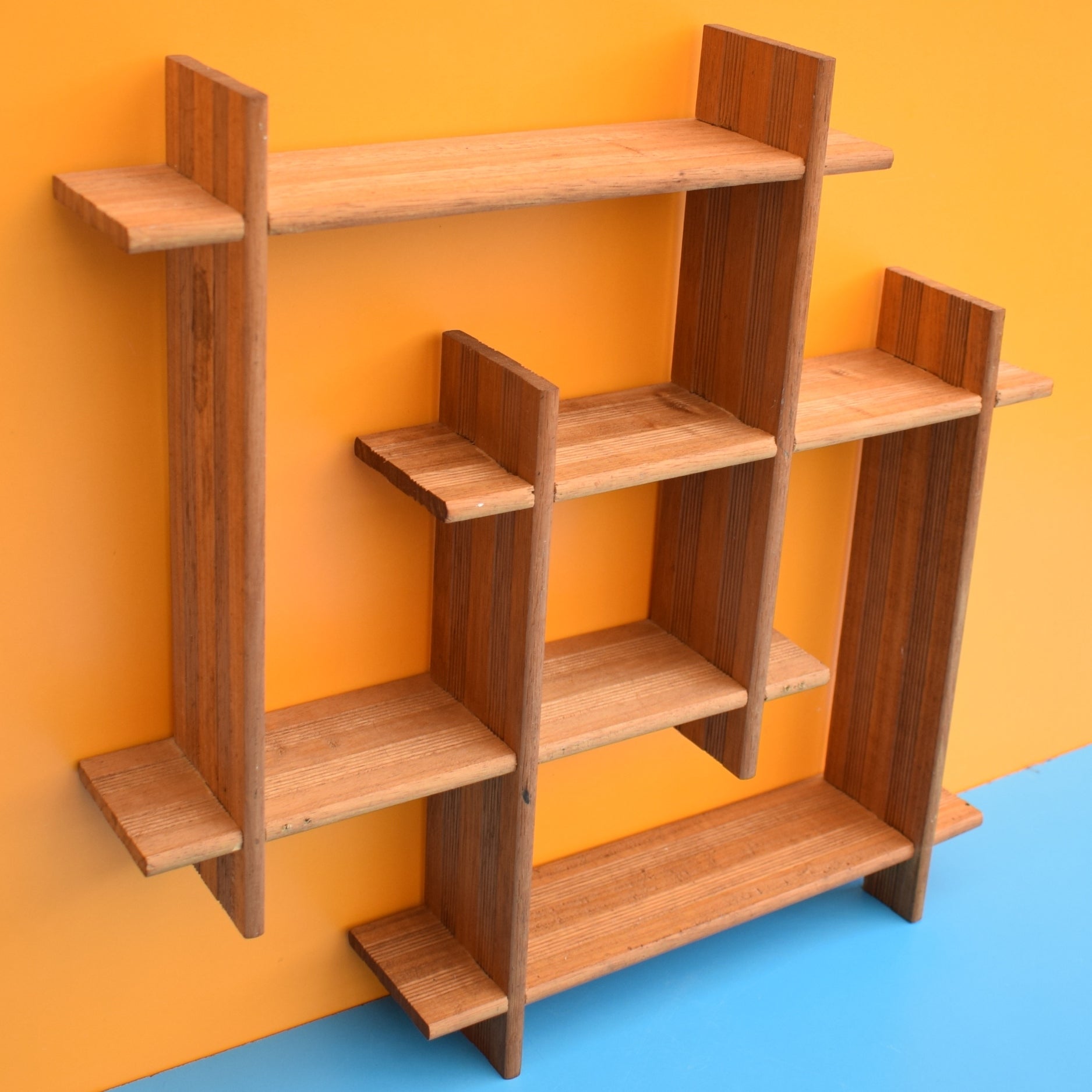 Vintage 1960s Gaybox Wooden Small Shelving Unit . by Pineapple Retro