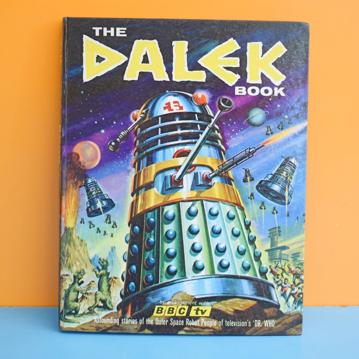 Vintage 1970s/ 80s Doctor Who Books