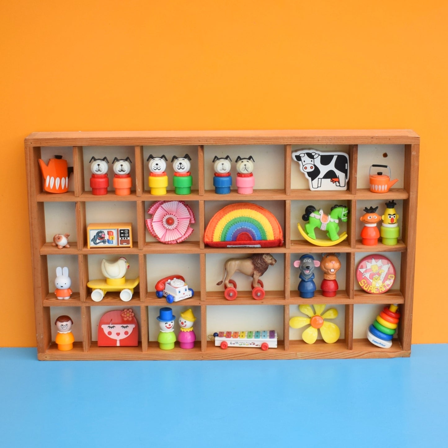 Vintage 1990s Wooden Display Unit - Ikea (Printers Tray Style) .