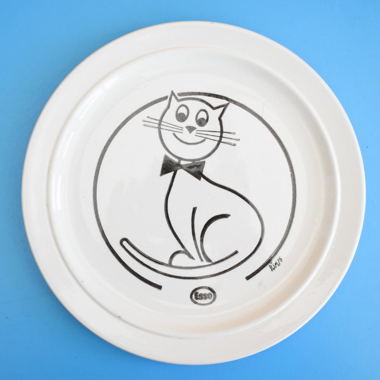 Vintage 1970s Esso Animal Children's Plates - Ceramic - Cat/ Bear by Pineapple Retro