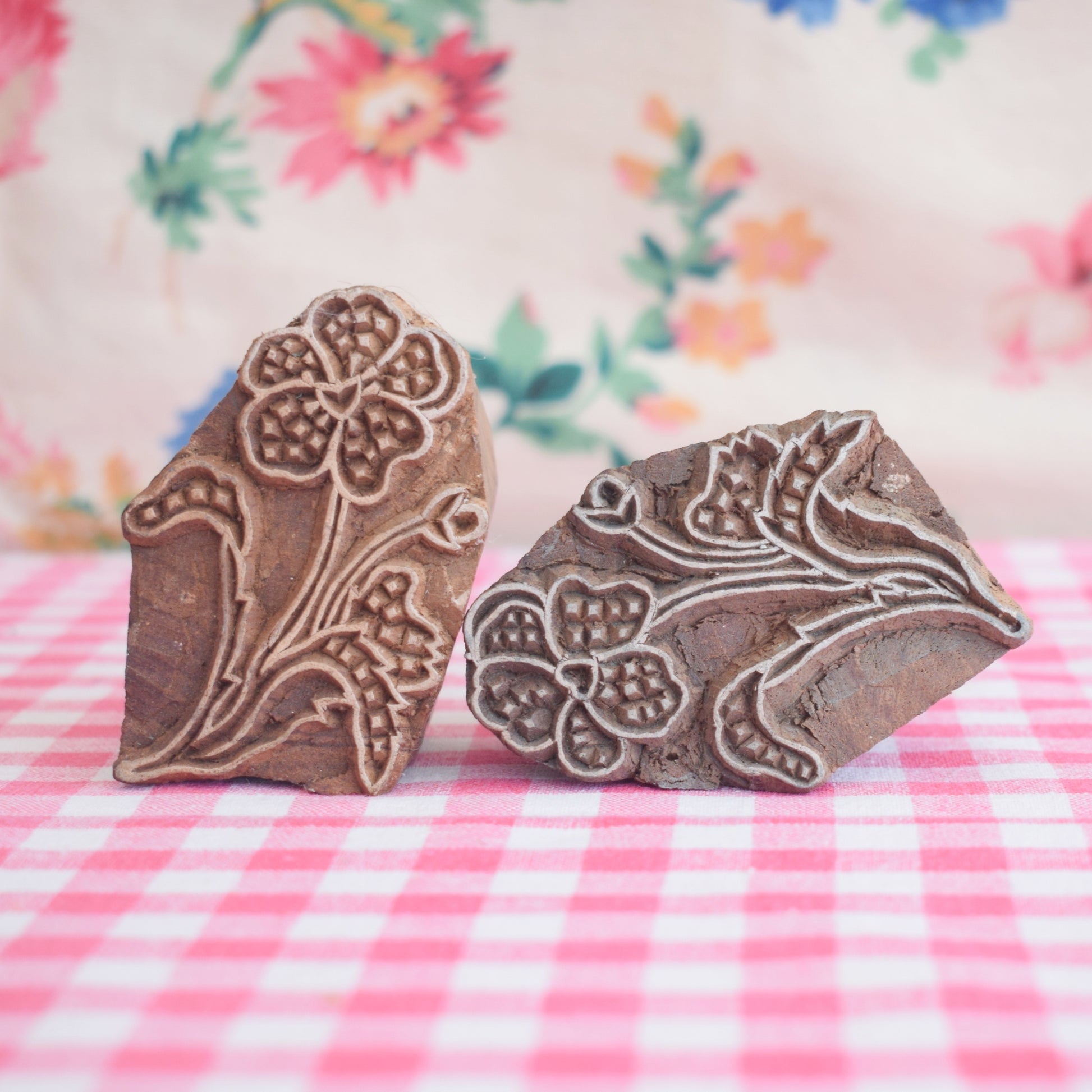 Vintage 1950s Wooden Folk Art Style Printers Blocks / Stamps - Flowers x2 by Pineapple Retro