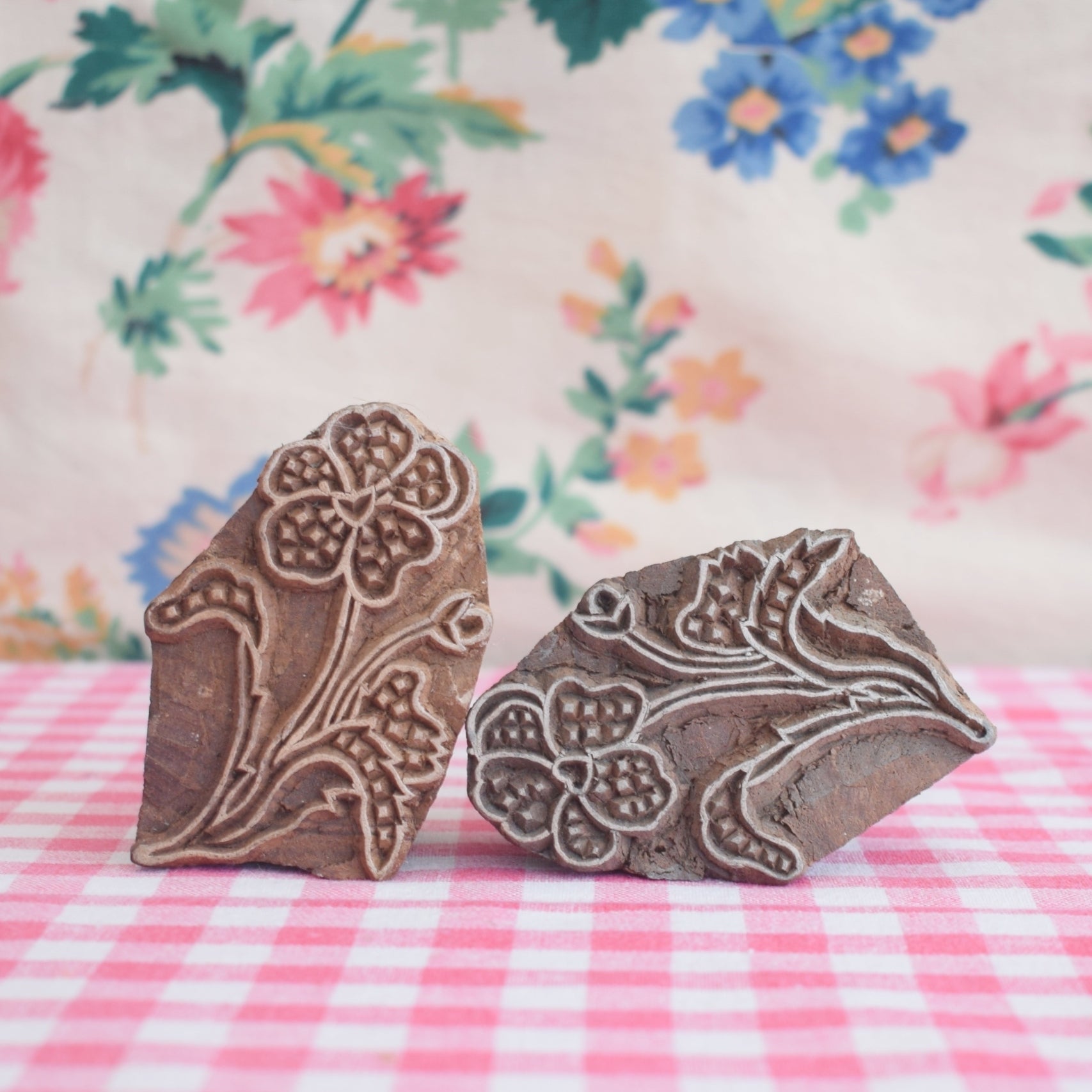Vintage 1950s Wooden Folk Art Style Printers Blocks / Stamps - Flowers x2 by Pineapple Retro