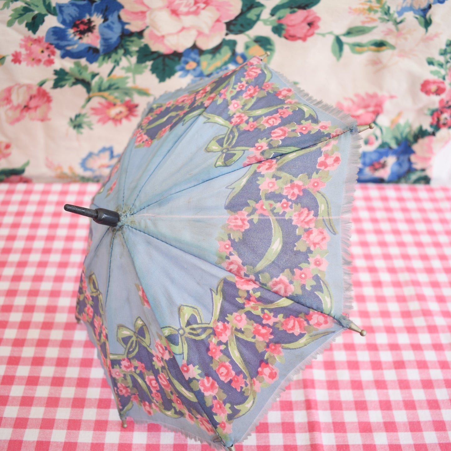 Vintage 1950s Small Dolls Umbrella/ Parasol - Floral by Pineapple Retro